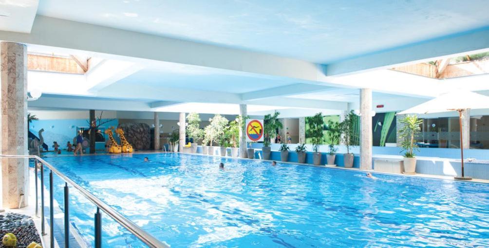 קרפאז' Vacationclub - Wita Stwosza 8 Apartament 1 מראה חיצוני תמונה
